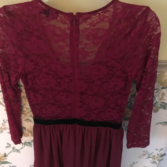 ASOS V-Neck Lace Scallop Skater Dress Never Worn holiday season - Picture 7 of 7